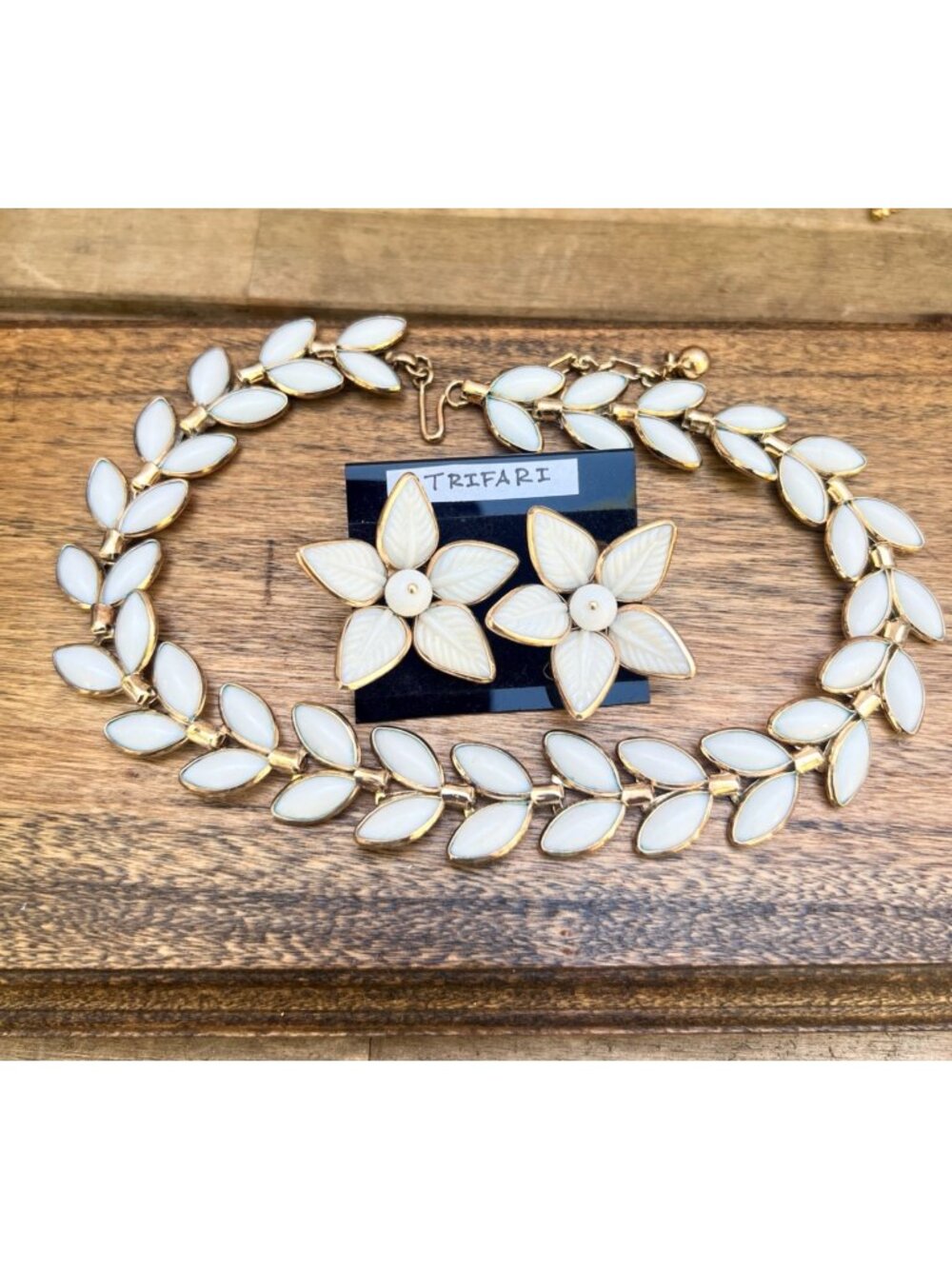 Vintage Trifari Milk Glass White Enamel Gold-Tone Necklace & Clip-On Earrings